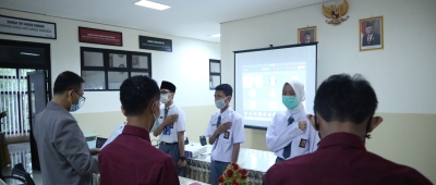 REGENERASI PENGURUS ORGANISASI PESERTA DIDIK DI SMAN SUMSEL